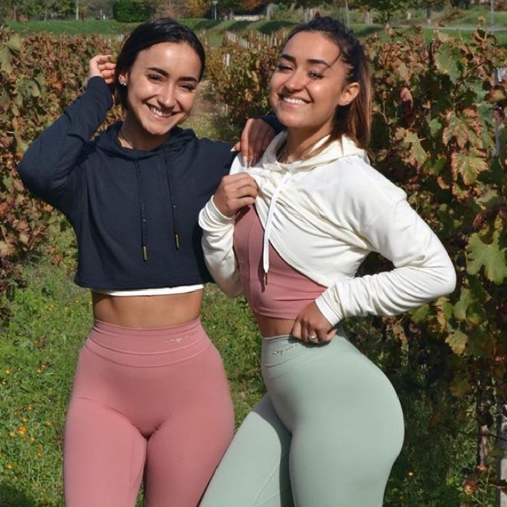 Gymshark Whitney Recovery Hoodie (black)